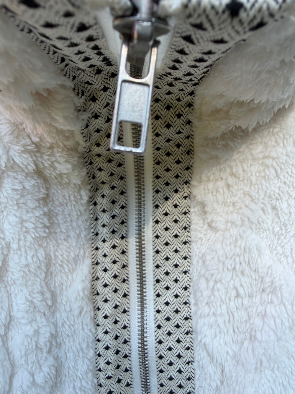 Plush Cream Sherpa Zip Jacket for Women - Picture 3 of 6